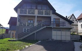 Apartments Andriyana